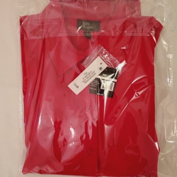 Kim Rogers Red Sleeveless Knit to Fit Shirt Size Petite Medium NWT - Picture 2 of 3